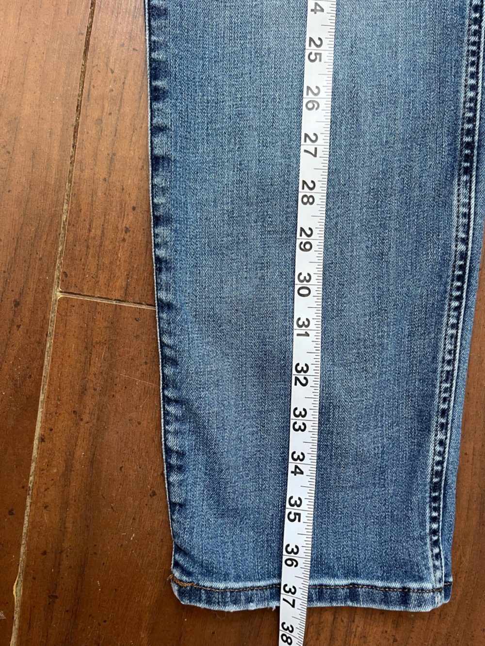 Women’s J.Crew Curvy Vintage Slim Straight Medium Wash Denim Jeans – Size 31 - Picture 11 of 15